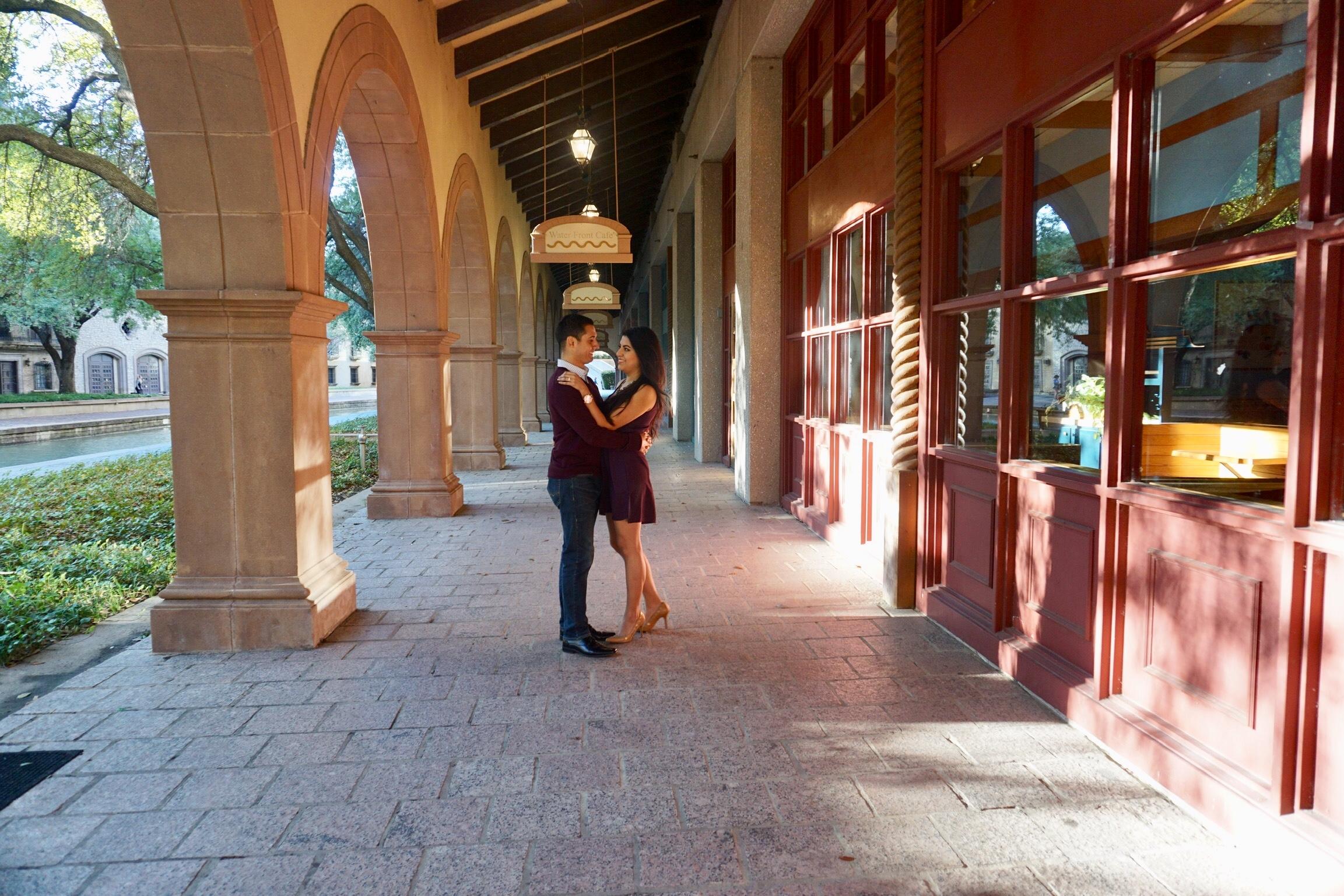 The Wedding Website of Laura Fernandez and Angel Cisneros