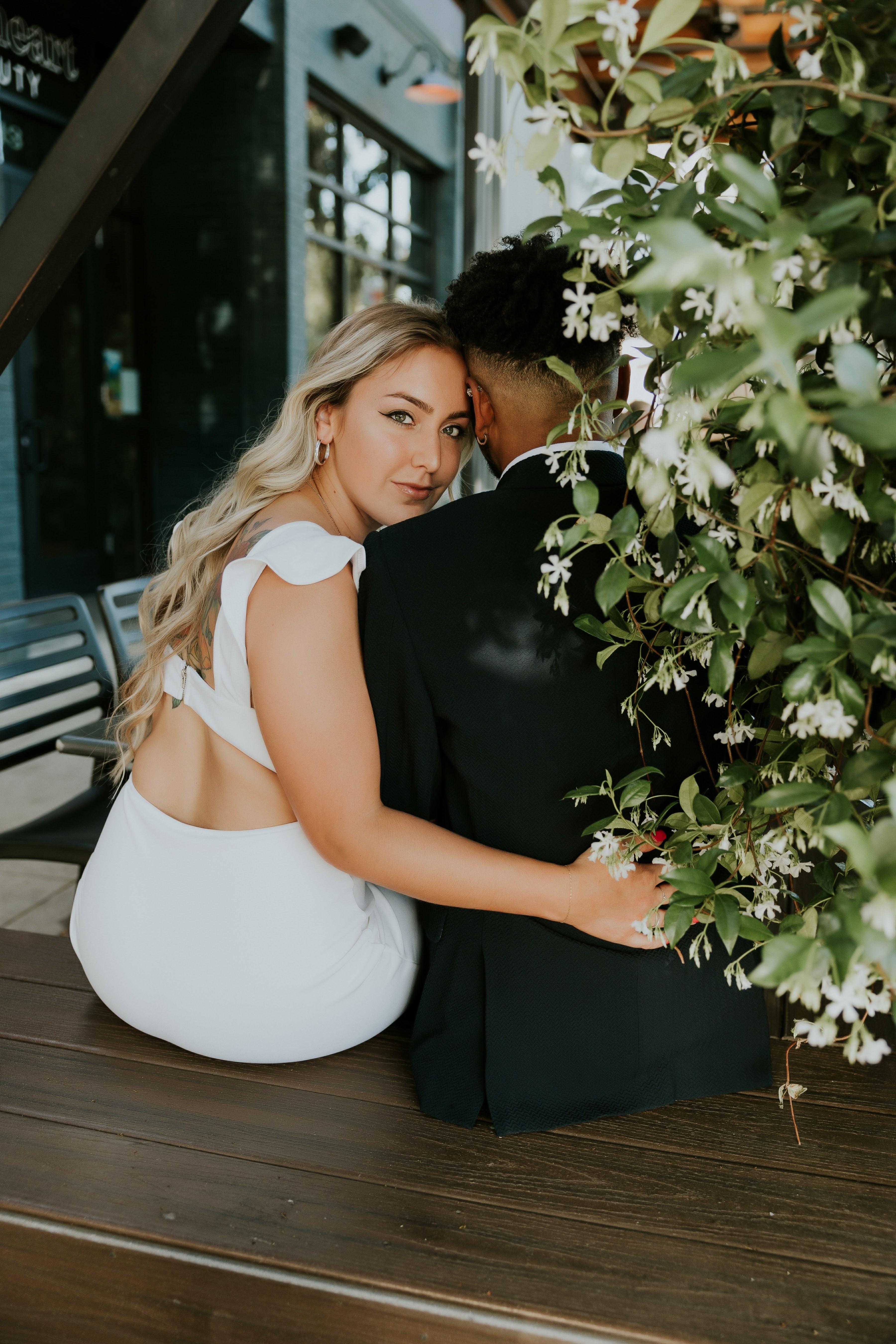 The Wedding Website of Haley Barnhard and DeVon Johnson