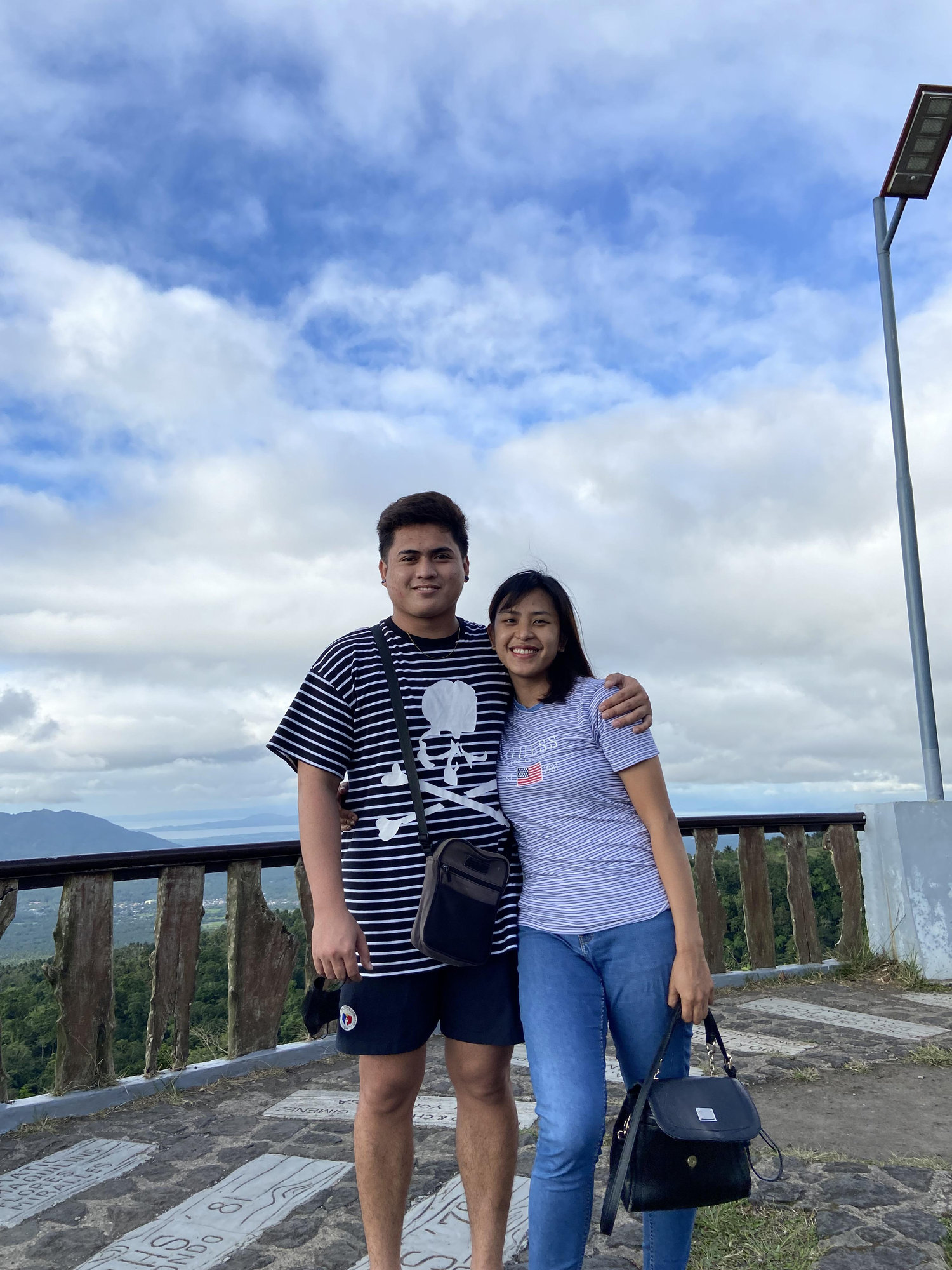 The Wedding Website of Rezzilyn Mercado and Erwin Catapang