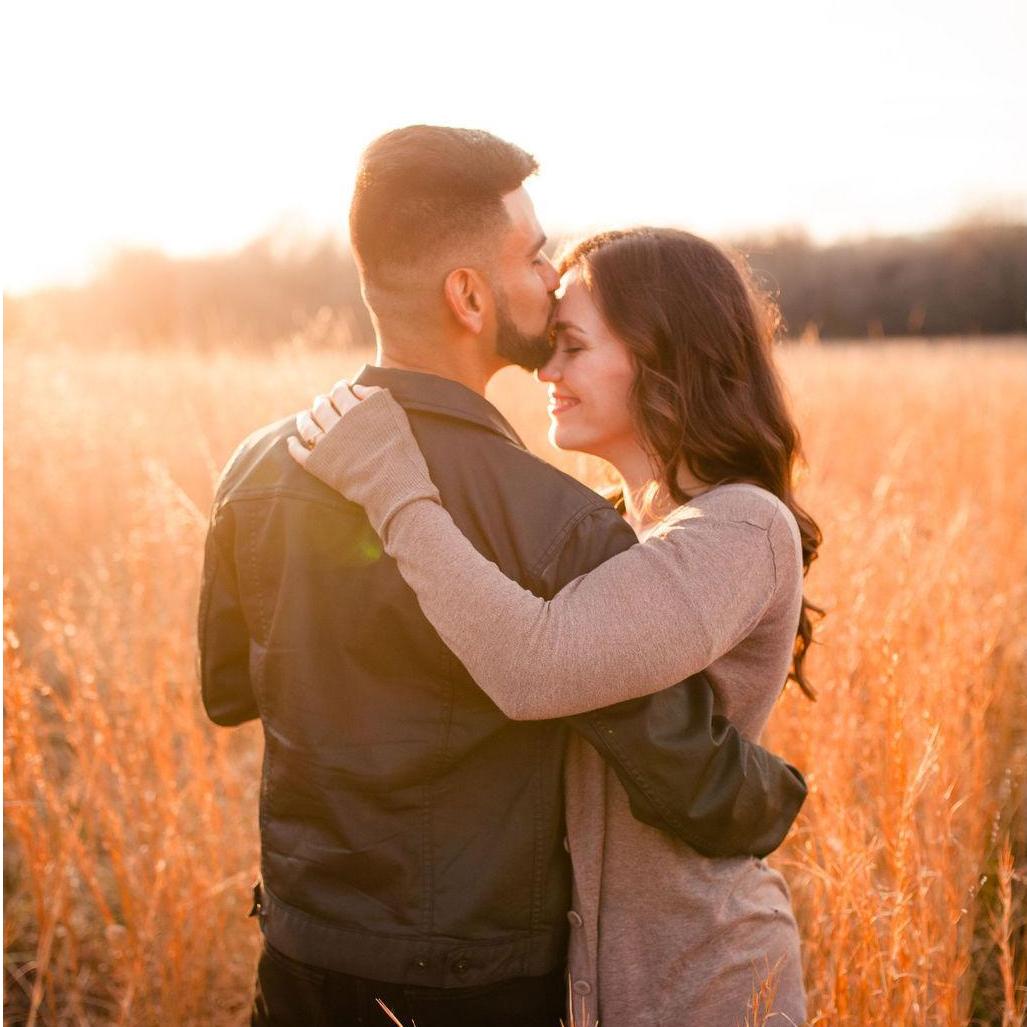 Engagement photos by HP Seniors