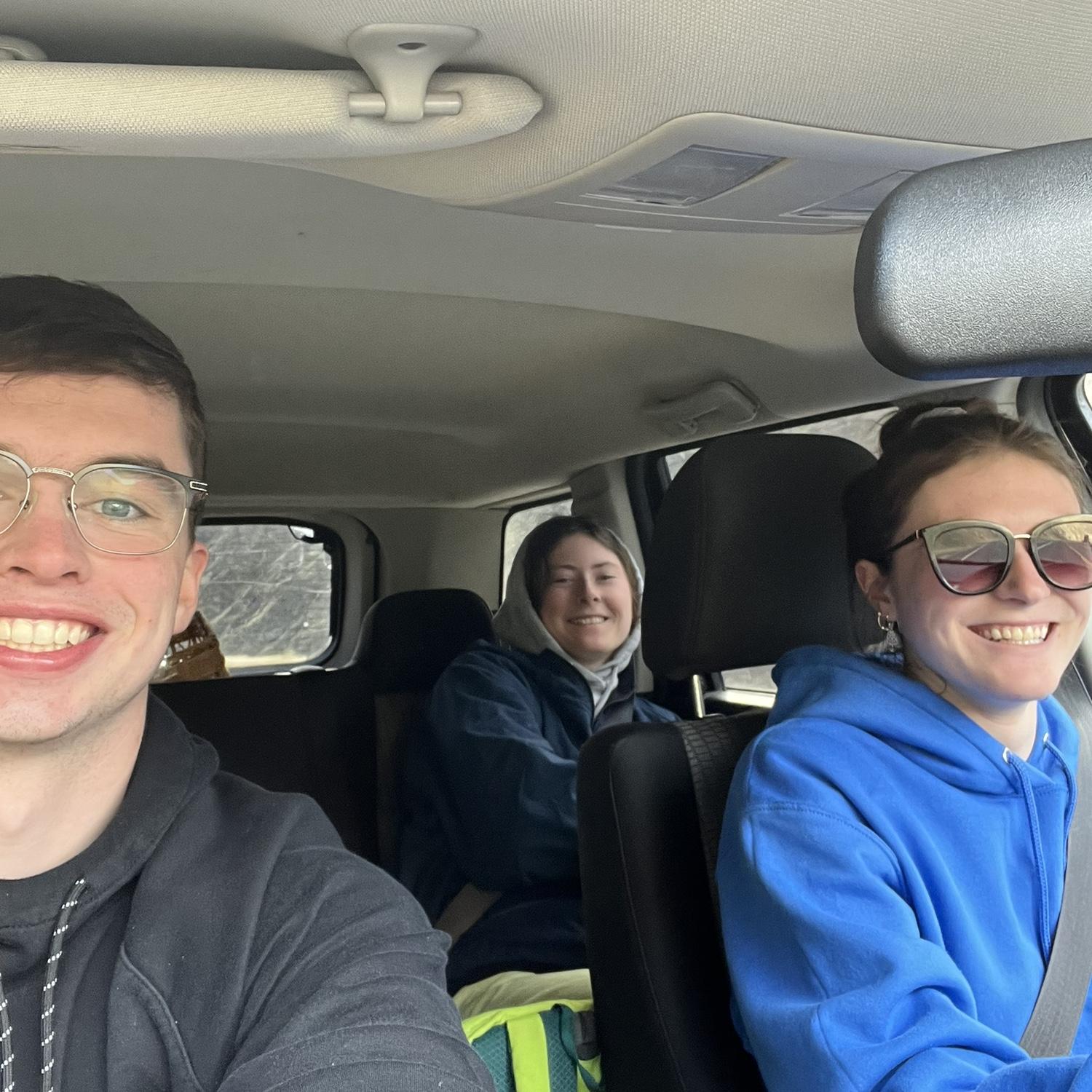 Mattie, Anthony, and Talia heading back to Moscow for school! 2022