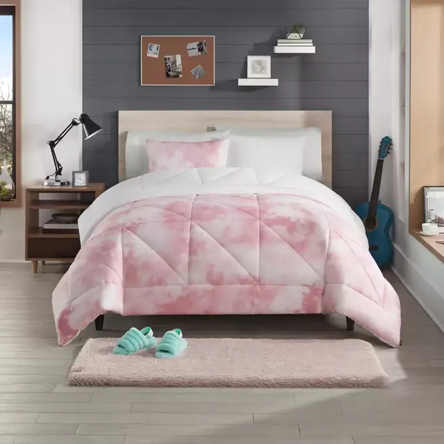 UGG® Corey 3-Piece Reversible King Comforter Set in Pink Tie Dye