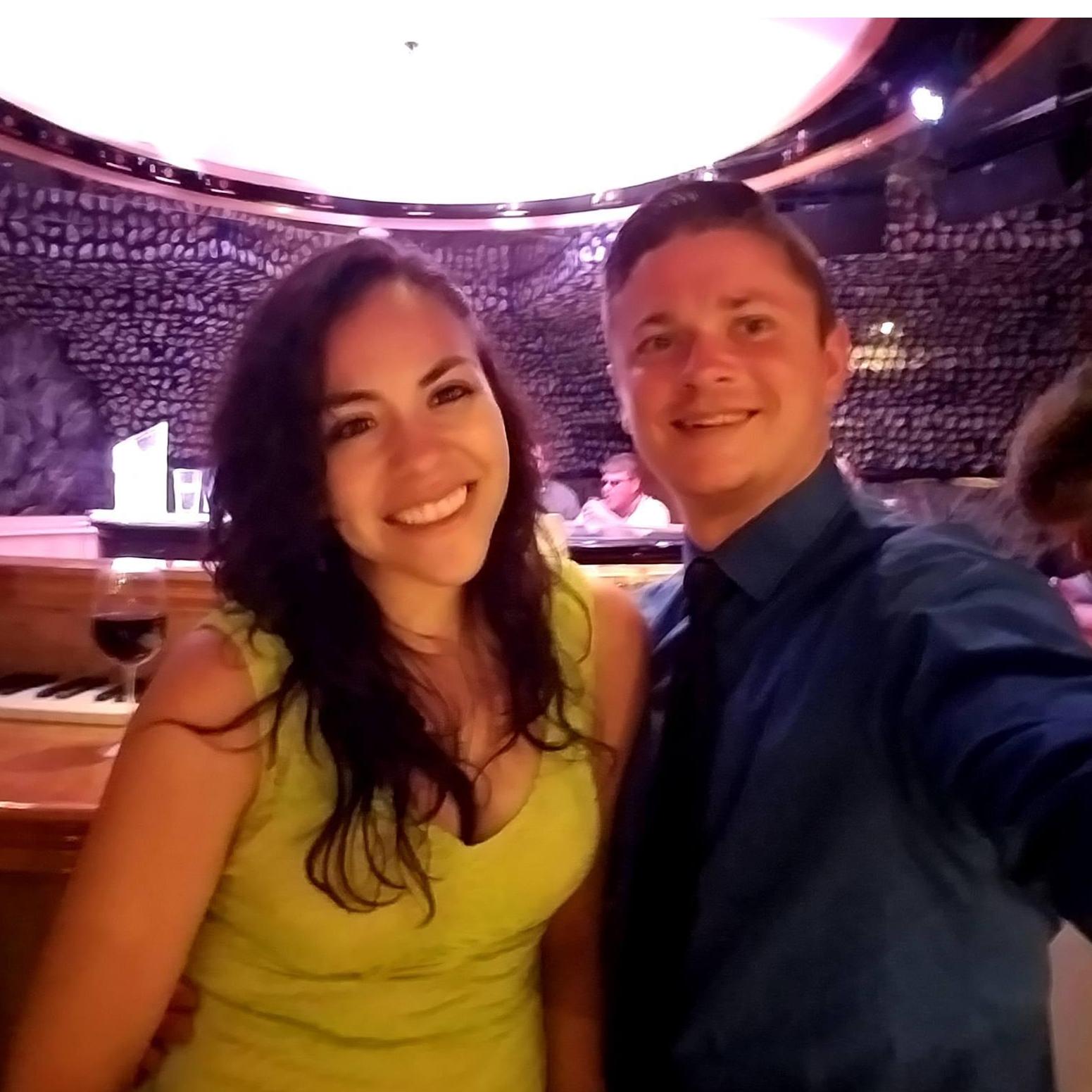 Piano bar