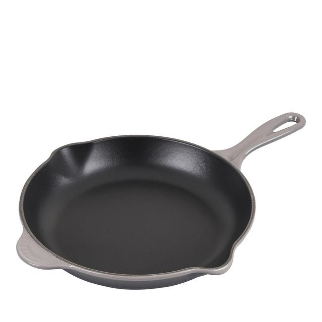 Le Creuset 9" Cast Iron Skillet