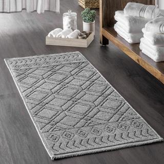 Ethan Textured Trellis Bath Mat