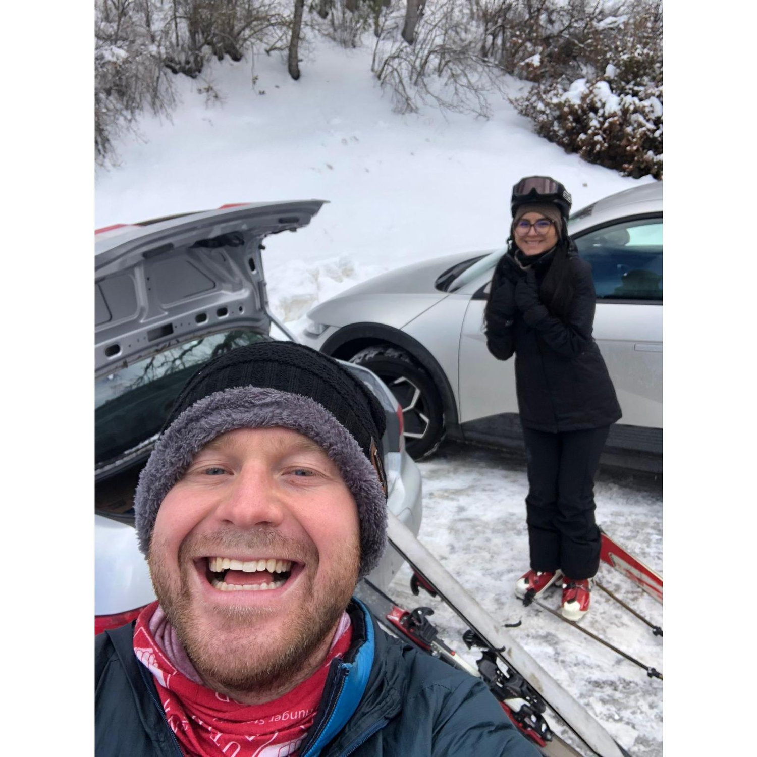 Easy backcountry skiing up millcreek canyon road
