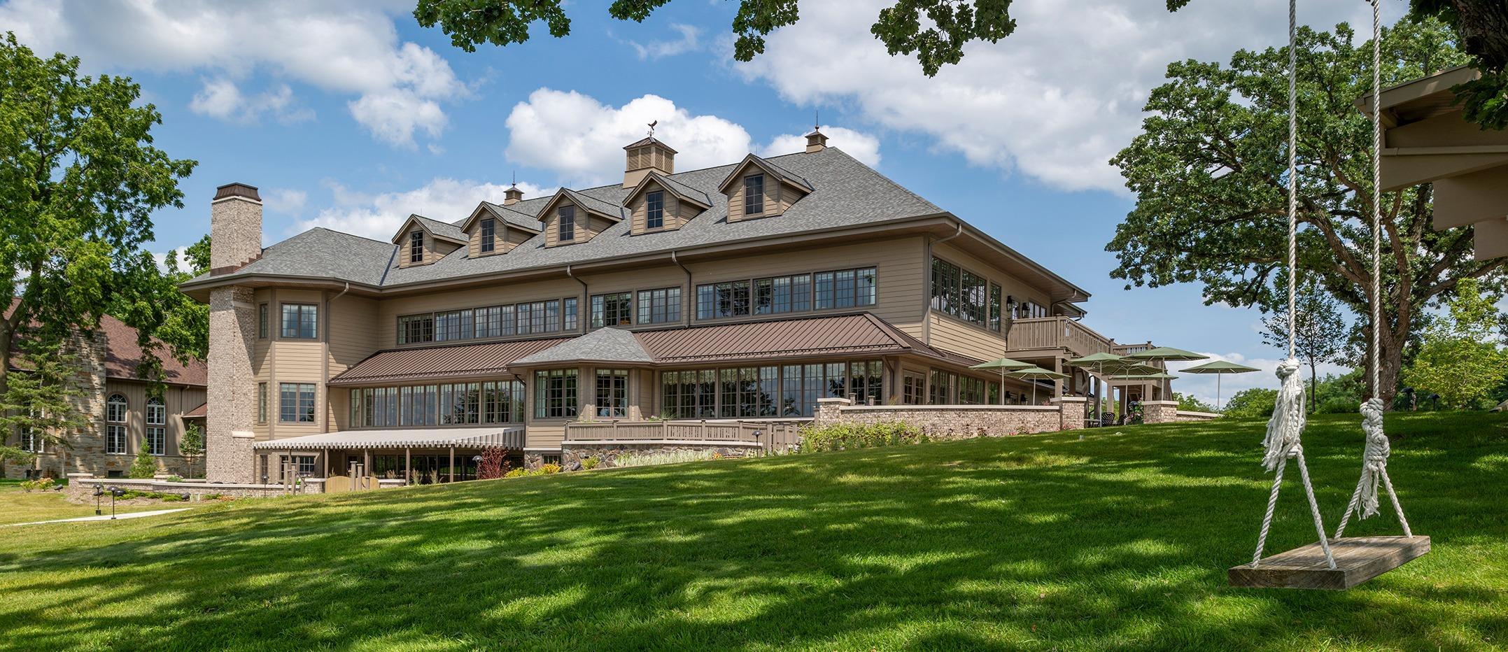The Wedding Website of Lauren Stollberg and Zak Wegner