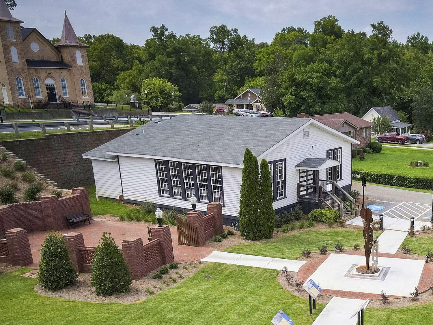 The Wedding Website of Alexandra Riley and Scott Miller