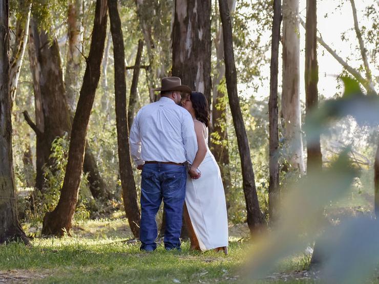 The Wedding Website of Marlene Flores and Rene Araujo