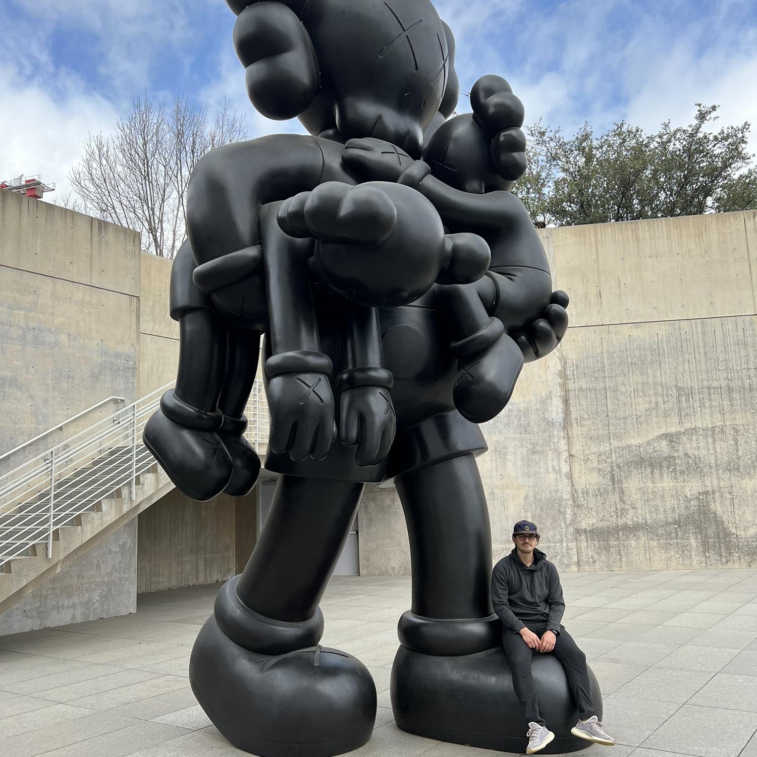 March 5, 2022
Rew showed Grace around his favorite museum - the Modern Art Museum of Fort Worth.