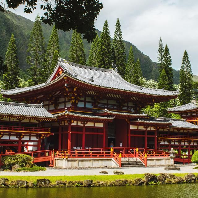 Byodo-in Temple — Kaneohe Excursion