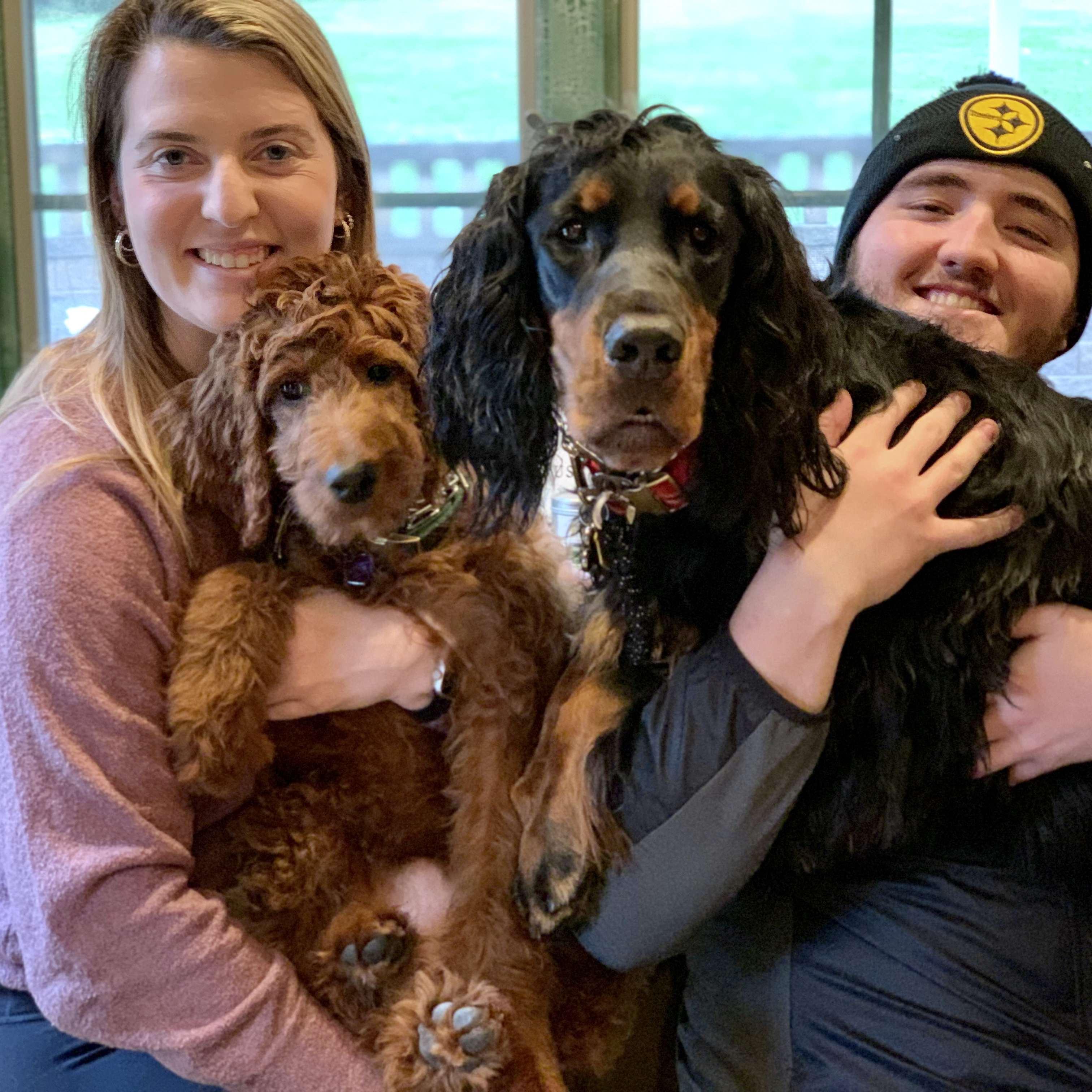The girls cooperated for a quick fam pic :)