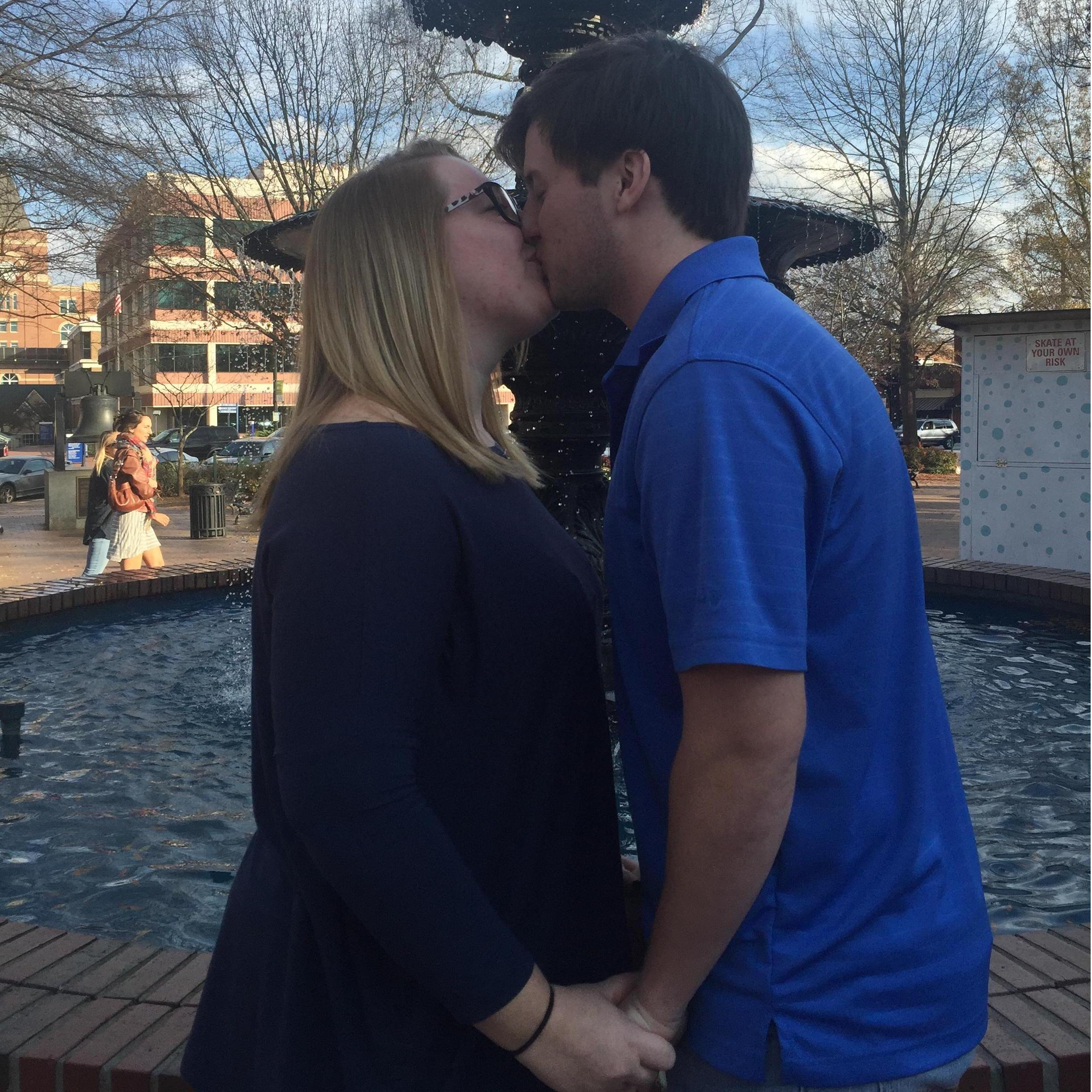 Photoshoot in Marietta Square!