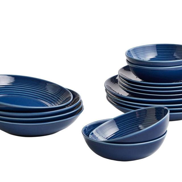 Royal Doulton Exclusively for Gordon Ramsay Maze Denim 16-Piece Dinnerware Set Blue