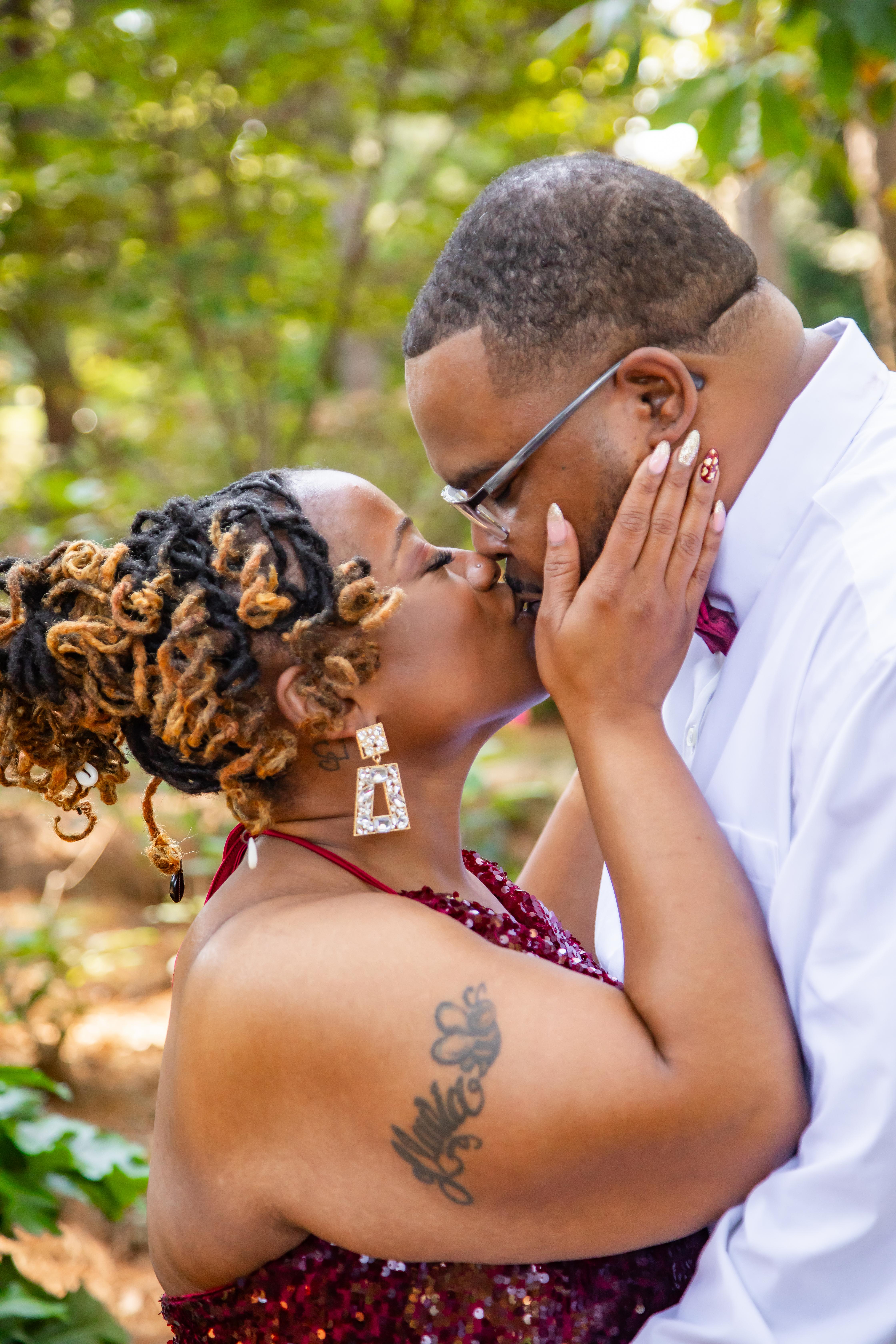The Wedding Website of Lluvia Bailey and Larry Wright