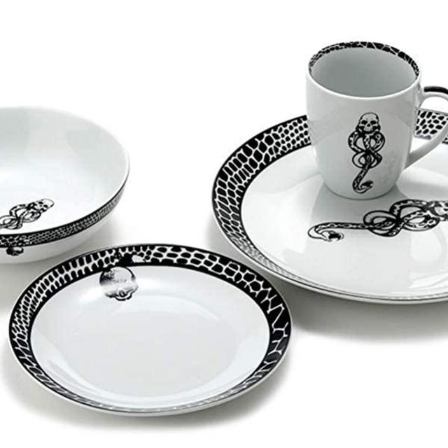 Harry Potter Voldemort Death Eater Dark Mark Porcelain 16 Piece Dinner Set, Includes Plates, Cups, and Bowls