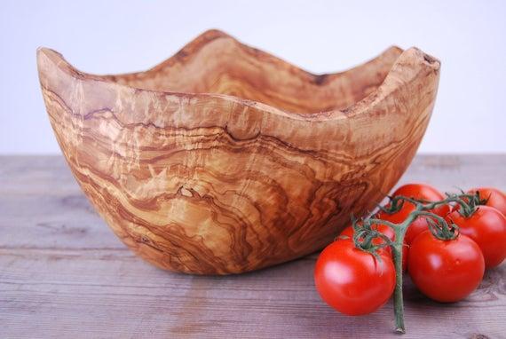 Olive Wood Salad Bowl 30cm ** WOOD UNIQUE**