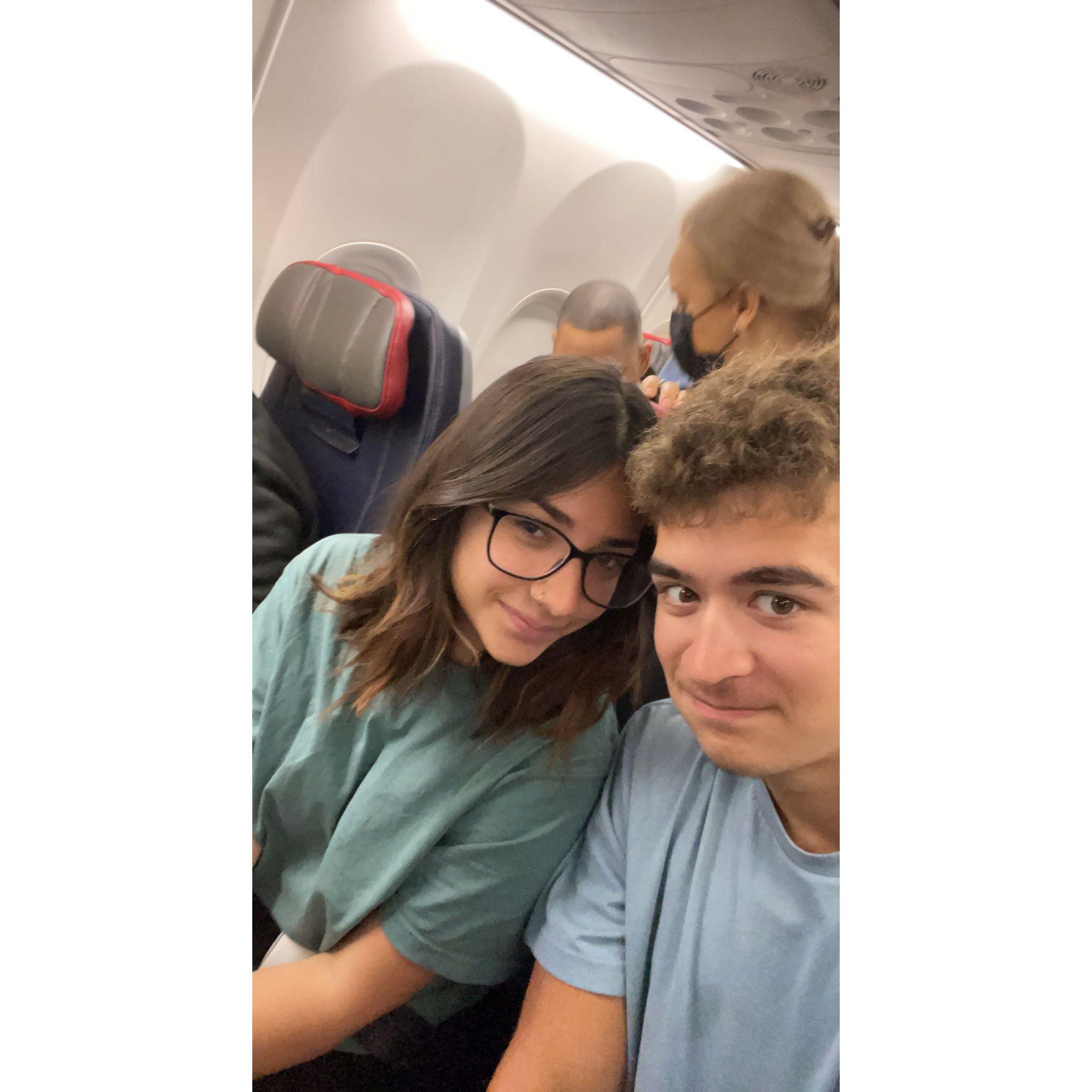 Flying to Costa Rica 🇨🇷