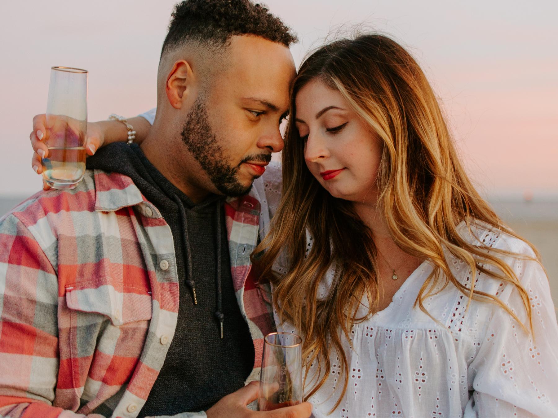 The Wedding Website of Alyssa Hickman and Howie Harris