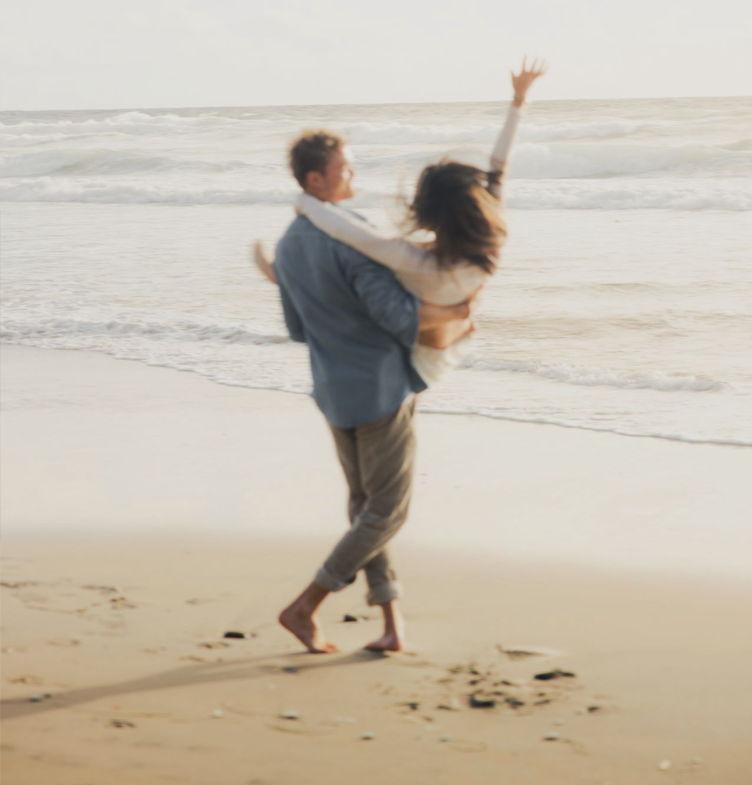 The Wedding Website of Lauren Weber and Antoine Janssens