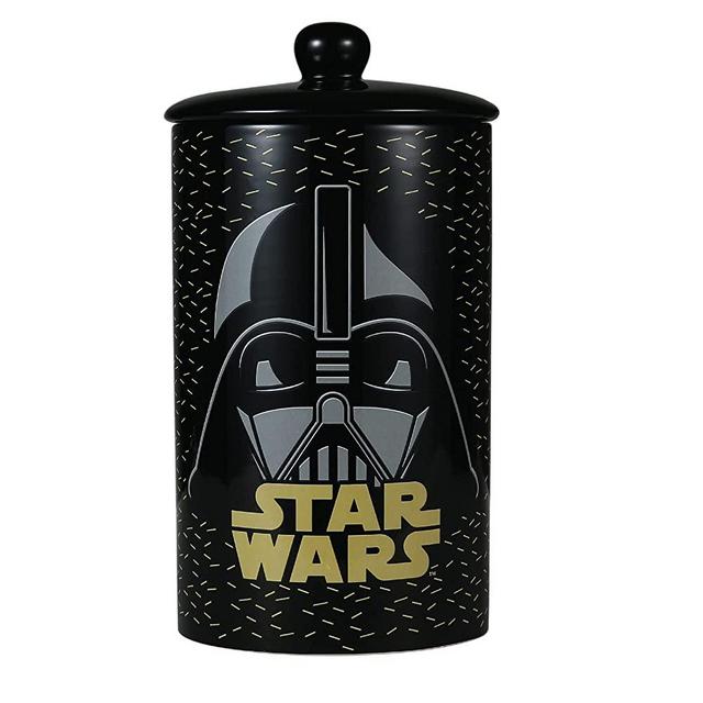 STAR WARS Darth Vader Dog Treat Jar | 7.3" x 5.1" Ceramic Dog Treat Jar with Lid, Dishwasher Safe STAR WARS Black Dog Food Storage Container, Black Dog Treat Jar, STAR WARS Treat Jar,FF18255