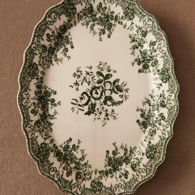 FLORAL EARTHENWARE SERVING DISH - GREEN