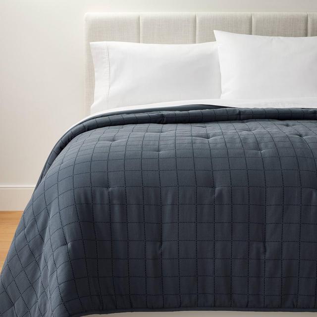 King Grid Stitch Cotton Quilt Blue/Navy - Threshold™ designed with Studio McGee