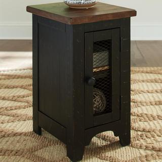 Valebeck Chairside End Table