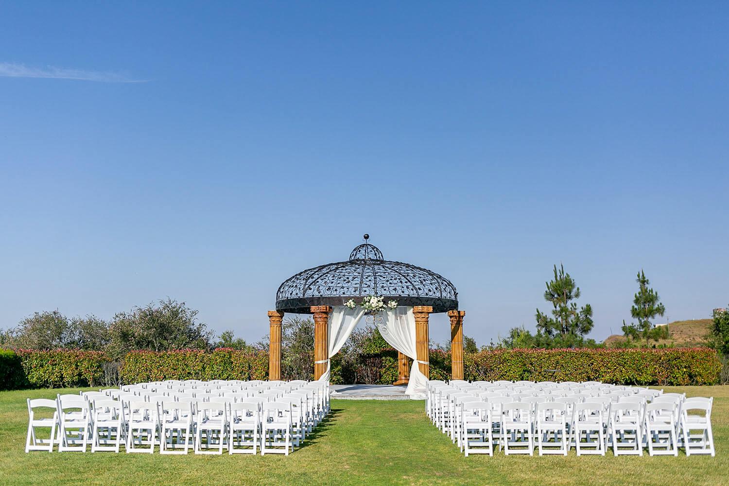 The Wedding Website of Sara (Marz) Napitupulu and Jeffrey Kim