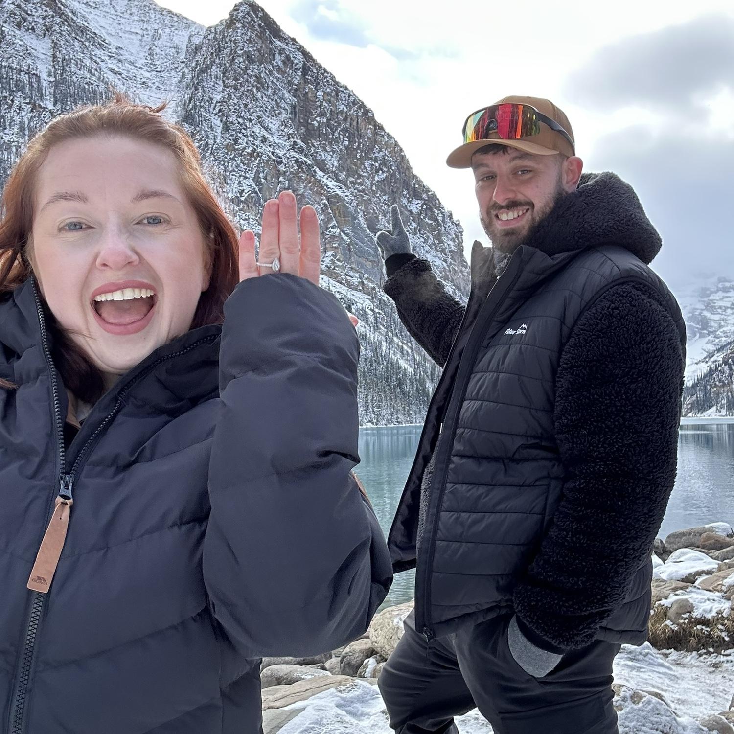 03/11/2024 - Lake Louise, not even ashamed of getting the ring in every picture