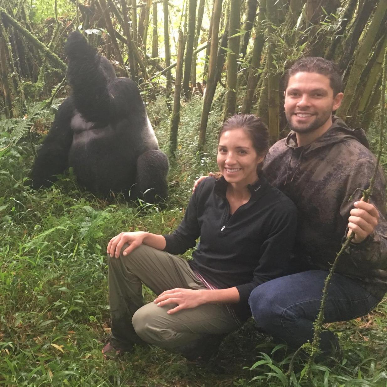 Gorilla Trekking in Rwanda 🦍🇷🇼