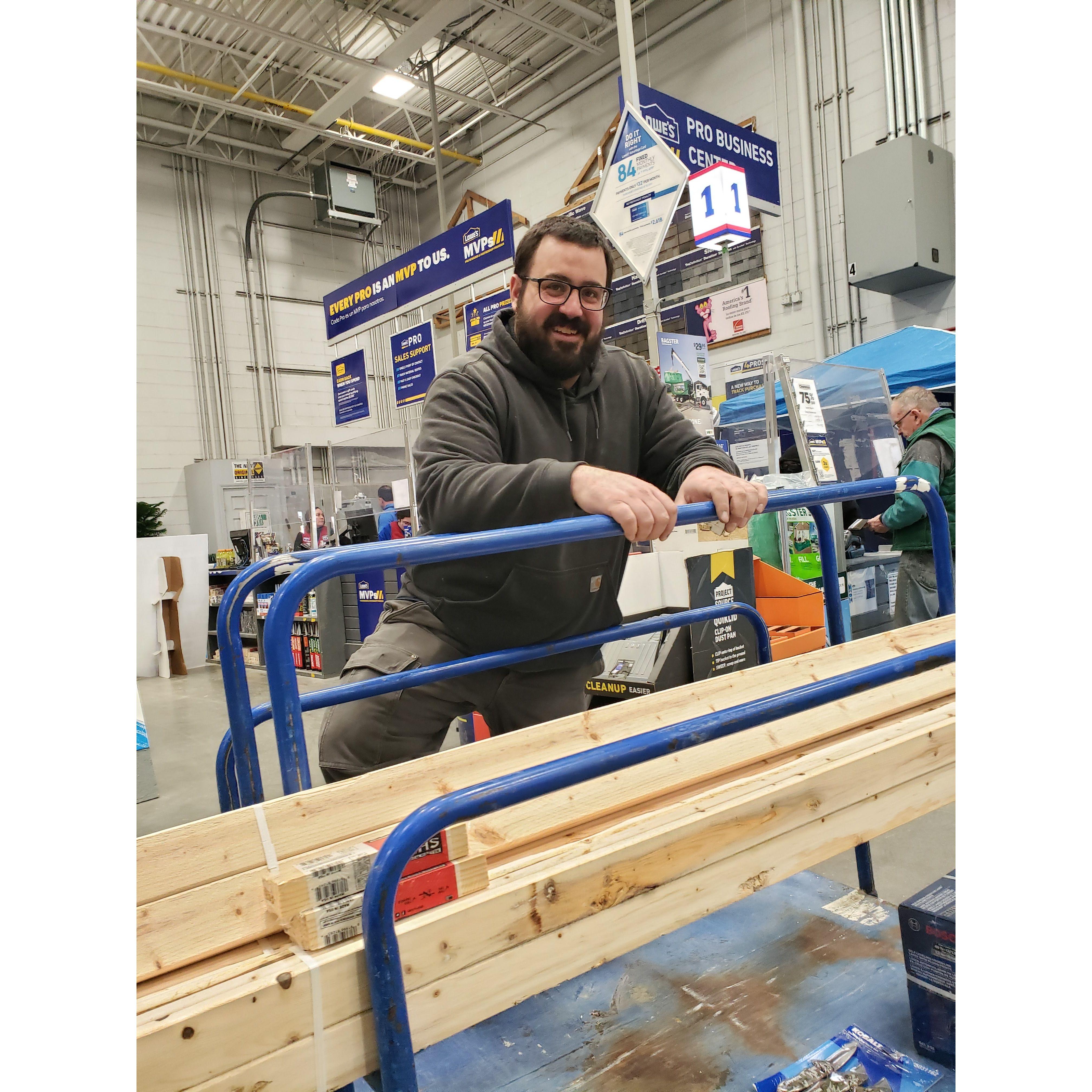 Meet "DIY JAY" The next Lowes Model!