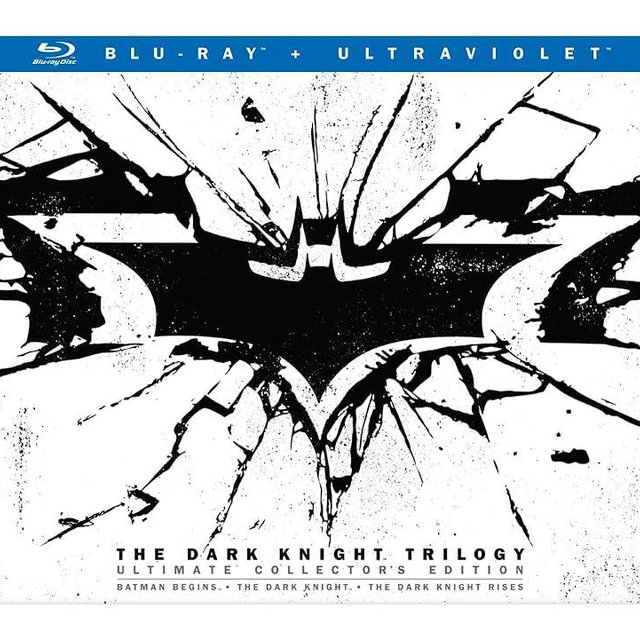 The Dark Knight Trilogy: Ultimate Collector's Edition (Batman Begins / The Dark Knight / The Dark Knight Rises) [Blu-ray]