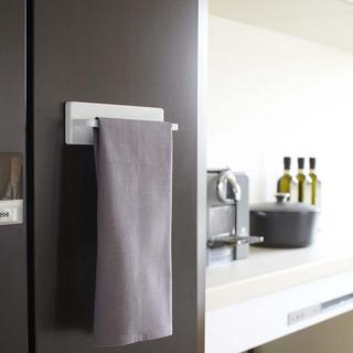 Tower Magnetic Kitchen Towel Hanger