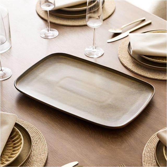 Aaron Probyn Kanto Serveware, Extra Large, Platter Cardamom Each