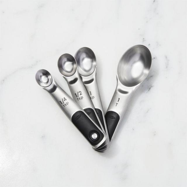 OXO ® Magnetic Measuring Spoons, Set of 4