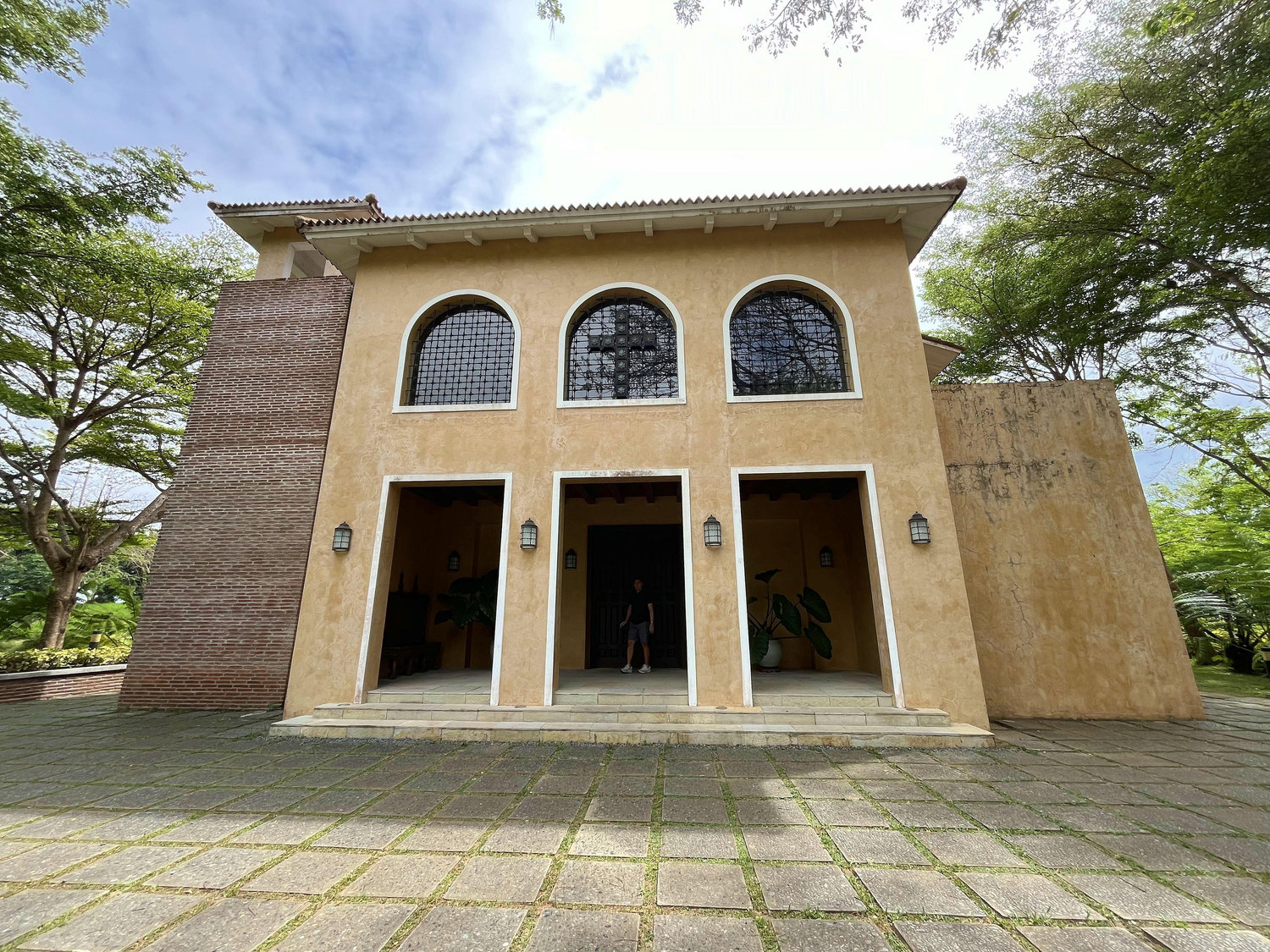 The Wedding Website of James Alba and Anne Lallave