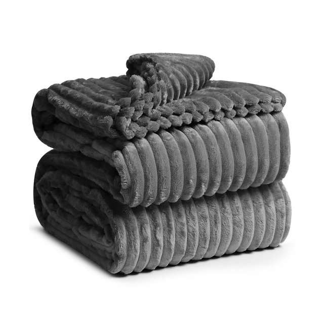 Nestl Bedding Cut Plush Lightweight Super Soft Fuzzy Luxury Bed Blanket, King