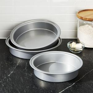 Set of 3 Nesting Cake Pans