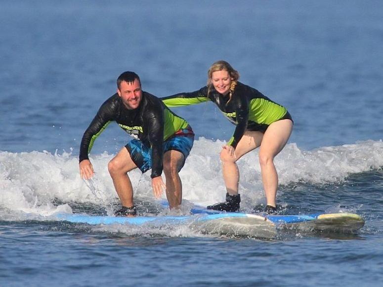 Surf Lessons🏄🏽‍♀️