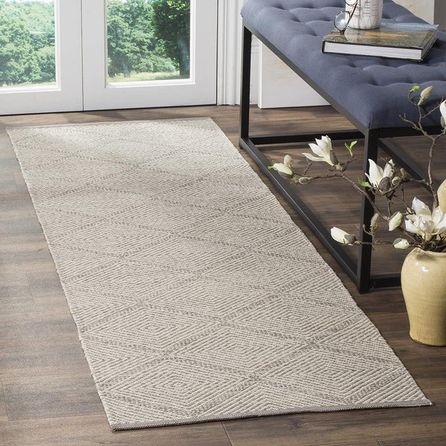 SAFAVIEH Montauk Collection Runner Rug - 2'3" x 9', Grey, Handmade Cotton, Ideal for High Traffic Areas in Living Room, Bedroom (MTK821A)