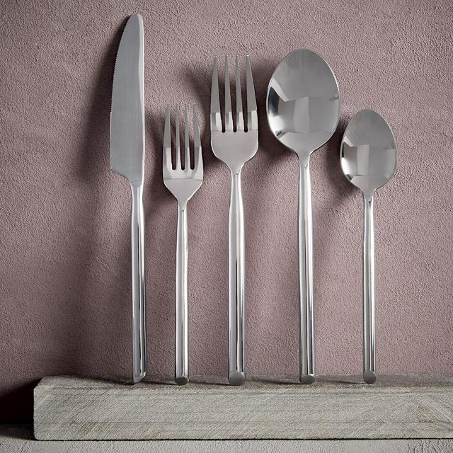 Capri Silver Flatware, 20 Piece Set