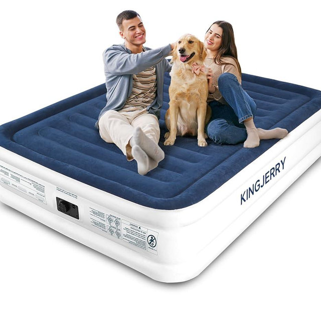 KINGJERRY Queen Air Mattress with Built in Pump, Blow up Mattress Queen 18 Raised Comfort, Upgrade Surface Inflatable Bed, Leak-Proof Air Bed for Home Guests & Camping, 800 lbs Max, 3-Min Inflation