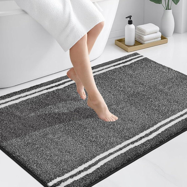 PURRUGS Non-Slip Bathroom Rug 30" x 46" - Super Absorbent & Quick Dry Shaggy Microfiber Bath Mat, Machine Washable Plush Throw Rug for Bathtub, Shower and Sink, Charcoal