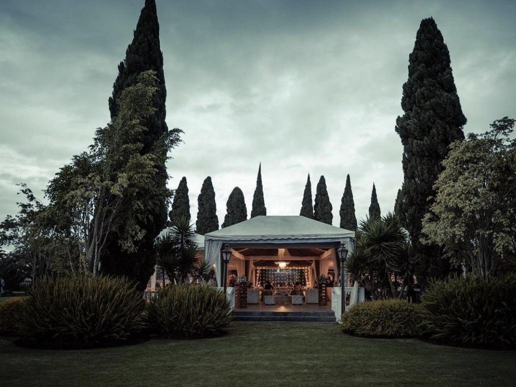 The Wedding Website of Solange Duchicela and Shawn Snyder