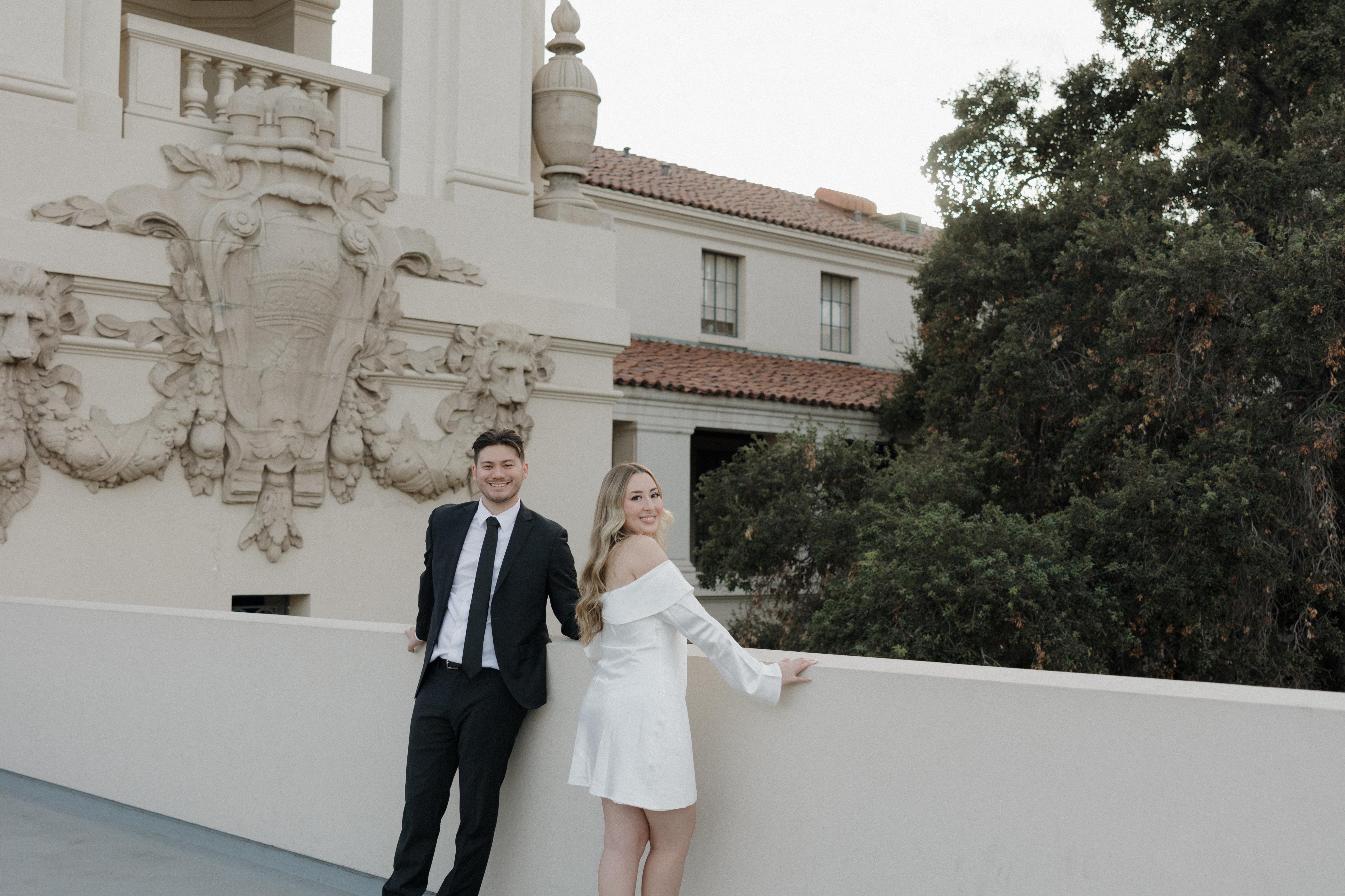 The Wedding Website of Annabel Dwiggins and Aaron Glenore