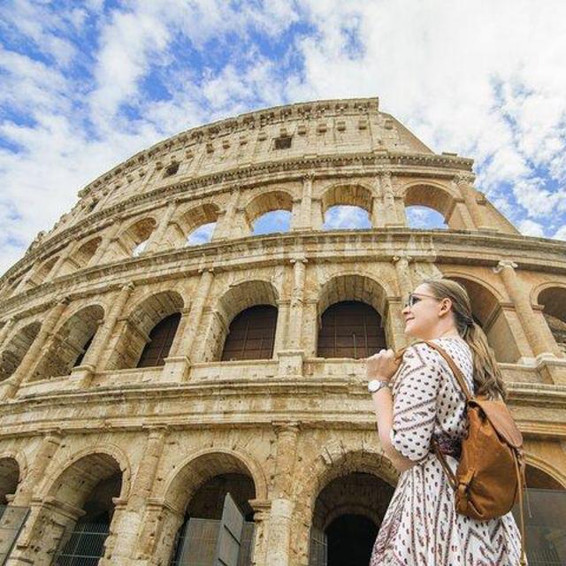 Colosseum, Roman Forum & Palatine Hill Guided Tour w/ Arena Access for 2