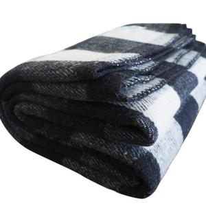 Woolly Mammoth Woolen Company Farmhouse Collection Checkered Wool Blanket (Black/Cream Plaid)