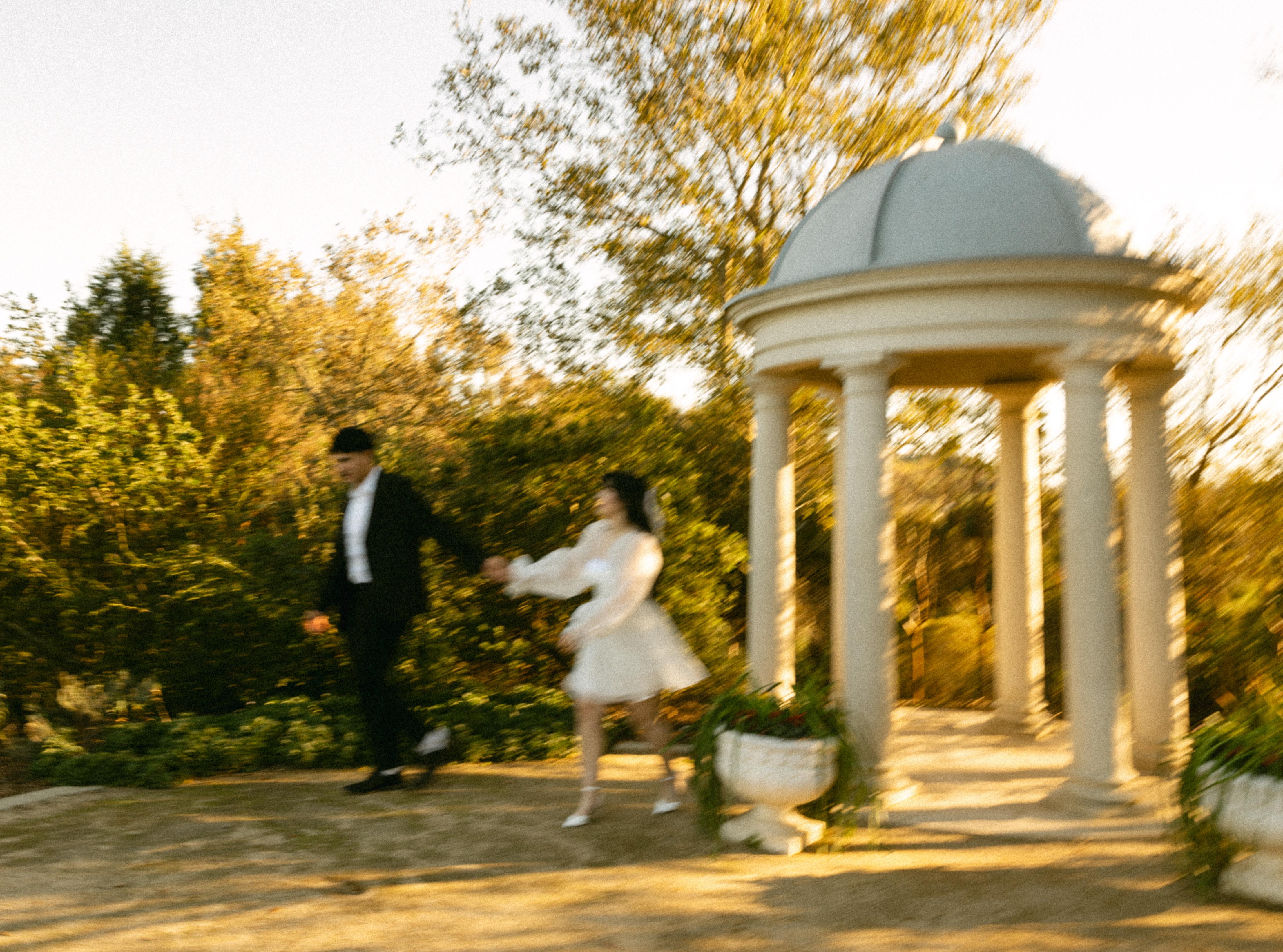 The Wedding Website of Jasen Carver and Julia Menjivar