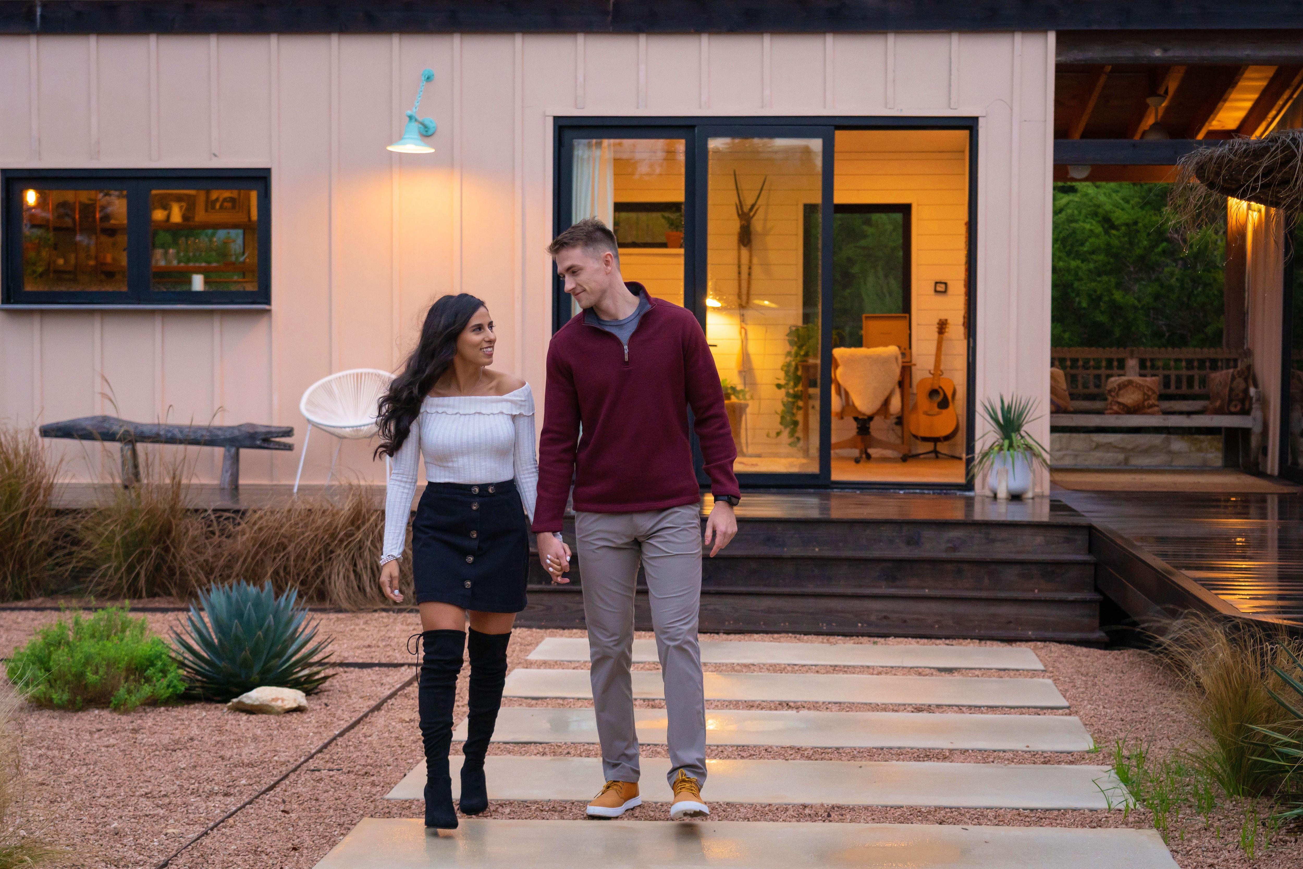 The Wedding Website of Elizabeth Rios and Isaac Hood